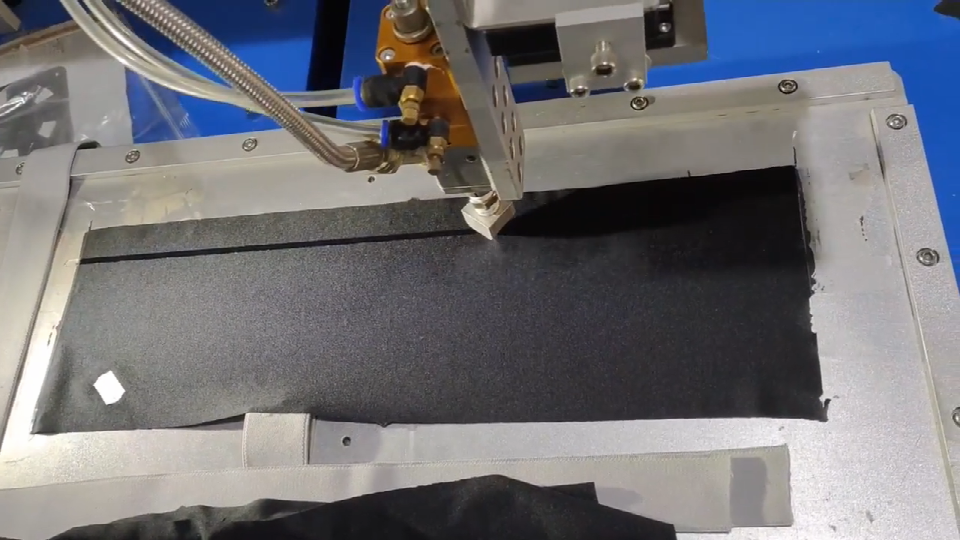 Machine de revêtement en silicone pour tissus pour revêtement de type ligne